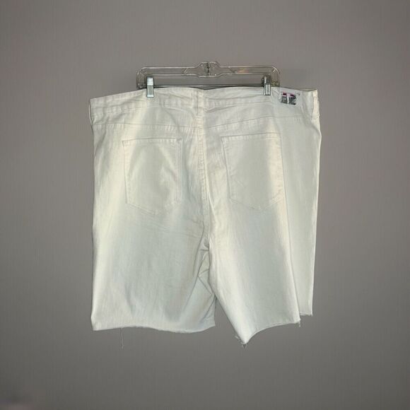 Jessica Simpson Adored Slim Bermuda Shorts Modest White Denim Jean Fray Hem 24W - Picture 2 of 16